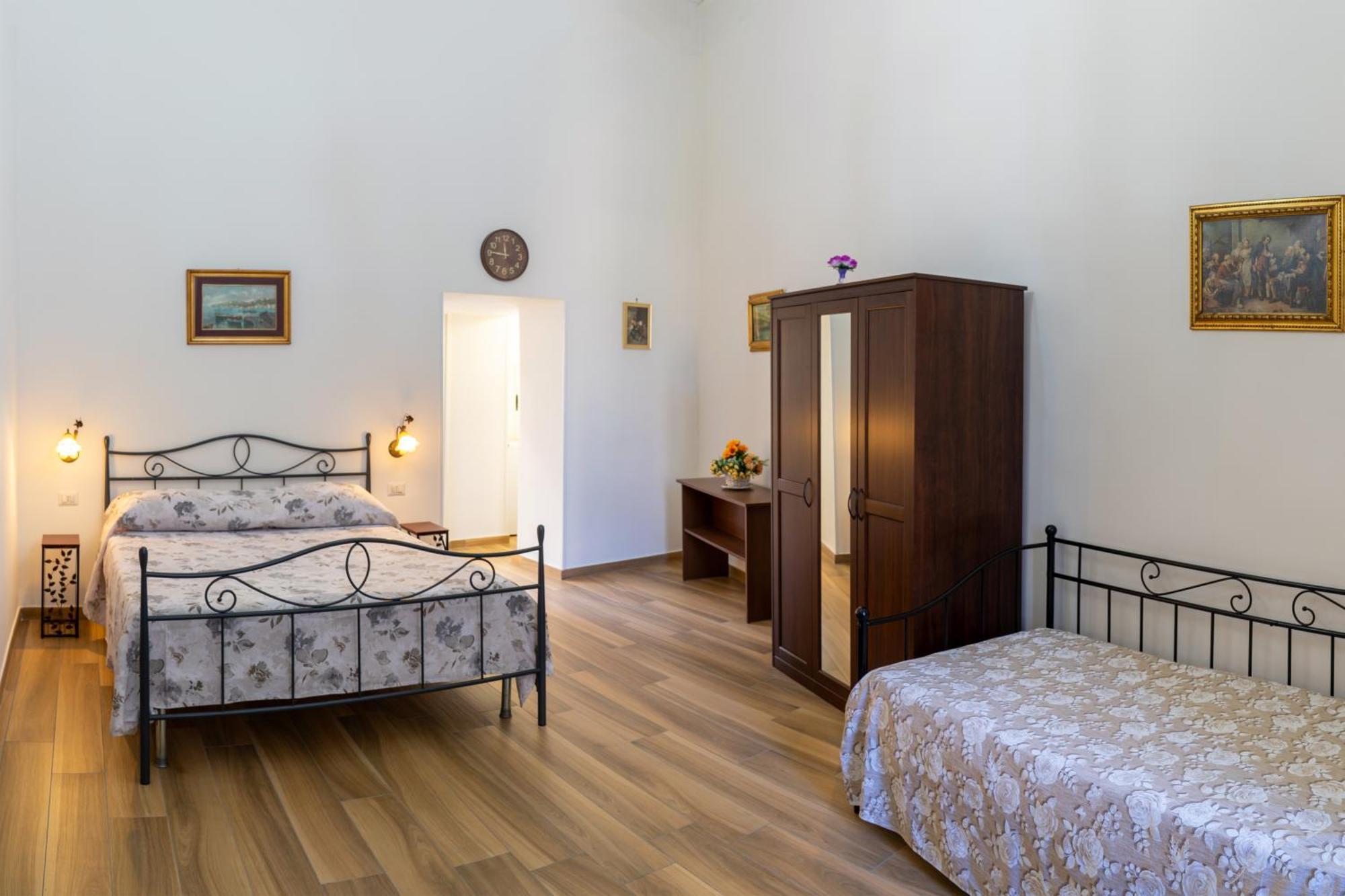 B&B Palazzo Sersale Napoli מראה חיצוני תמונה