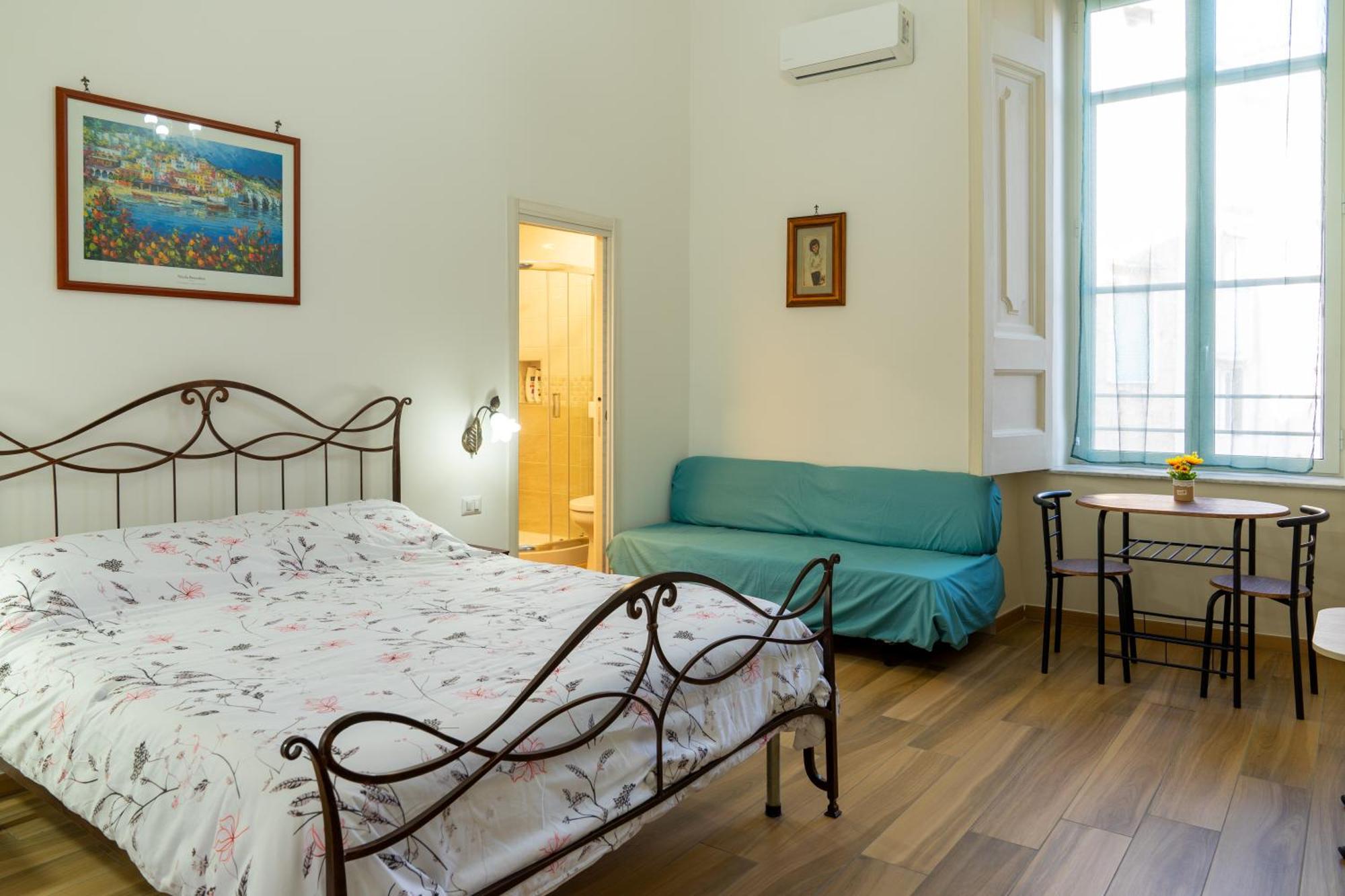 B&B Palazzo Sersale Napoli מראה חיצוני תמונה