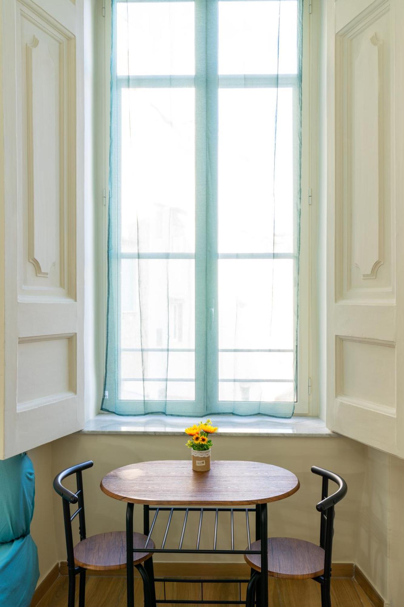 B&B Palazzo Sersale Napoli מראה חיצוני תמונה