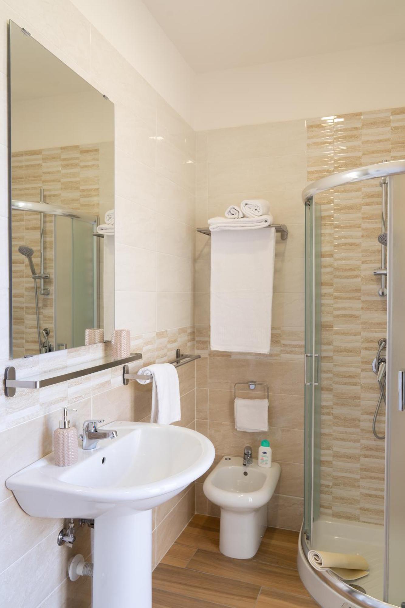B&B Palazzo Sersale Napoli מראה חיצוני תמונה